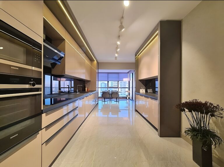 Modern kitchen renovation in Gulberg Greens